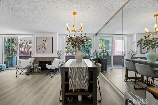 Detail Gallery Image 9 of 58 For 6315 Green Valley #100,  Culver City,  CA 90230 - 2 Beds | 2 Baths