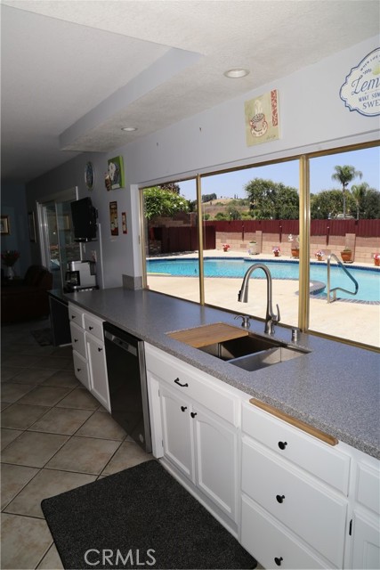 18137 Galatina Street, Rowland Heights CA: https://media.crmls.org/medias/5fa51110-182a-4e06-9c3f-9604d058f926.jpg