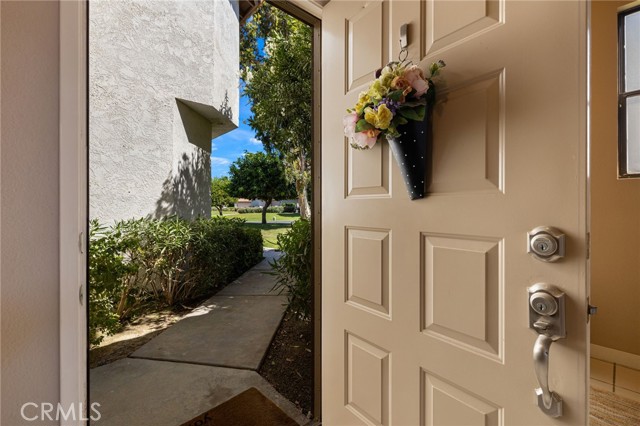 79822 Olympia Fields, La Quinta CA: https://media.crmls.org/medias/5fa5306a-e575-4fbd-93b5-aab4f51e82d7.jpg