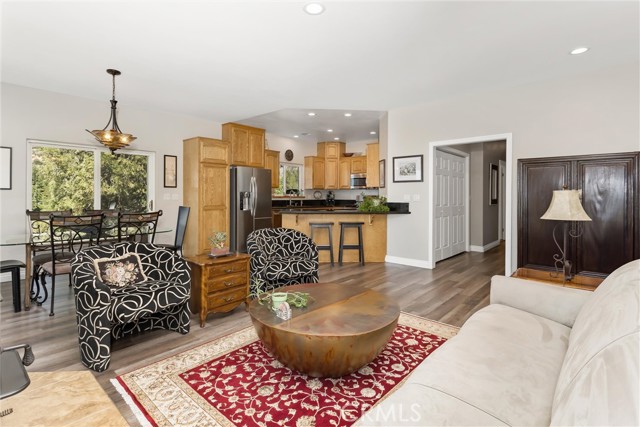 Image 33 of 64 For 38736 Oak Glen Road