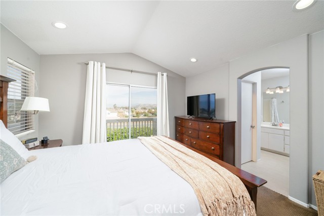 Detail Gallery Image 23 of 43 For 945 Ferndale, Corona,  CA 92881 - 3 Beds | 2/1 Baths