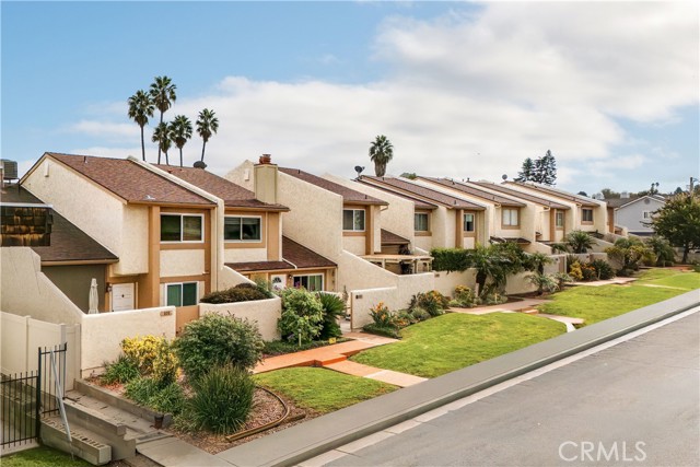 Detail Gallery Image 27 of 31 For 25900 Oak St #102,  Lomita,  CA 90717 - 3 Beds | 2 Baths