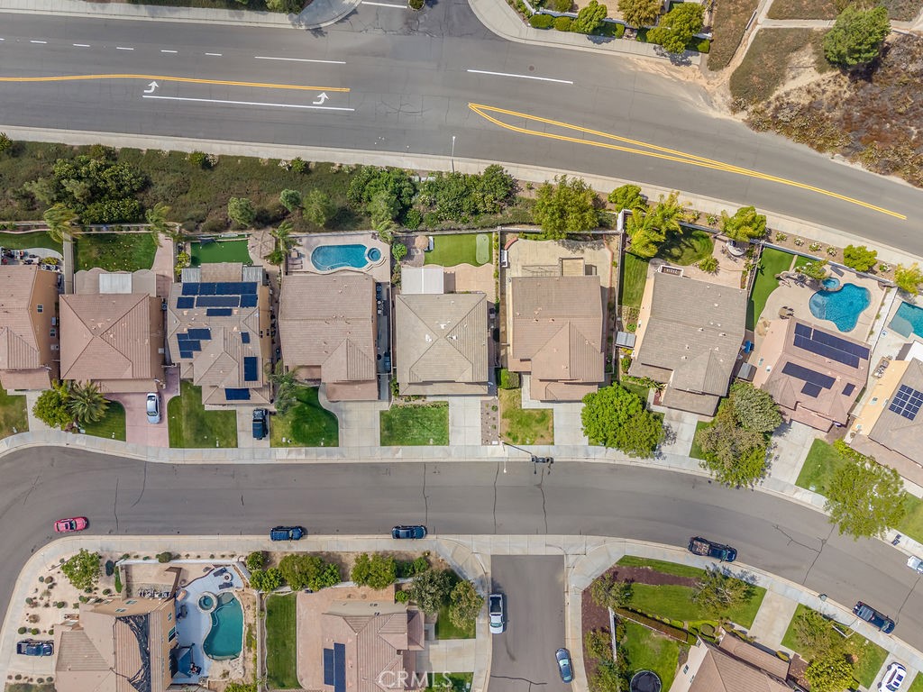 https://media.crmls.org/medias/5fa6cc55-69d9-4254-9ec8-13458ec093f4.jpg?preset=X-Large