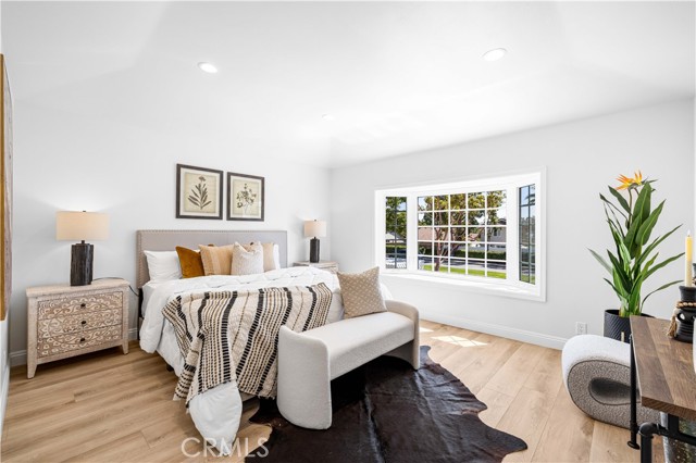 20 Grant, Irvine CA: https://media.crmls.org/medias/5fa7618a-4122-4d0a-95a0-a9f13f965312.jpg