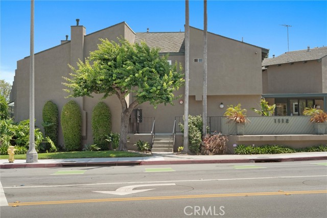 1112 Beryl Street, Redondo Beach CA: https://media.crmls.org/medias/5fa80e79-467c-433c-a99d-062837a704b7.jpg