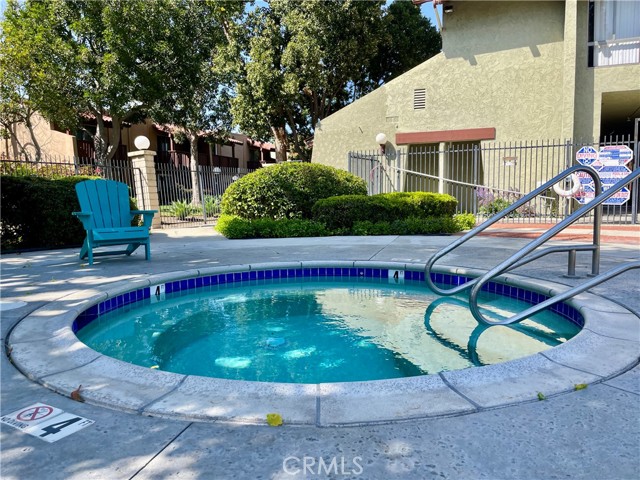 Detail Gallery Image 33 of 36 For 1000 W Macarthur Bld #87,  Santa Ana,  CA 92707 - 1 Beds | 1 Baths