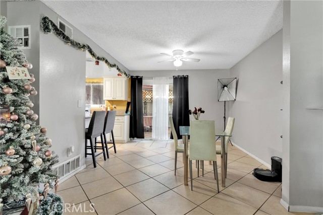 Detail Gallery Image 18 of 36 For 3700 Mountain Ave 2d,  San Bernardino,  CA 92404 - 2 Beds | 1/1 Baths