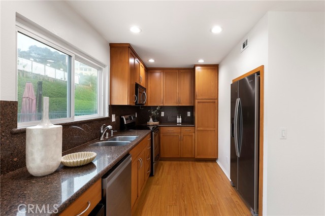 Detail Gallery Image 19 of 45 For 3518 Calle Verano, San Clemente,  CA 92673 - 2 Beds | 2/1 Baths