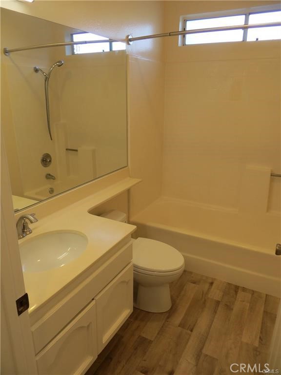 2nd bathroom