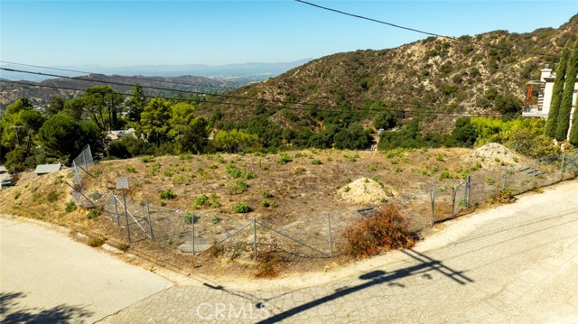 Detail Gallery Image 17 of 18 For 6125 Sister Elsie Dr, Tujunga,  CA 91042 - – Beds | – Baths