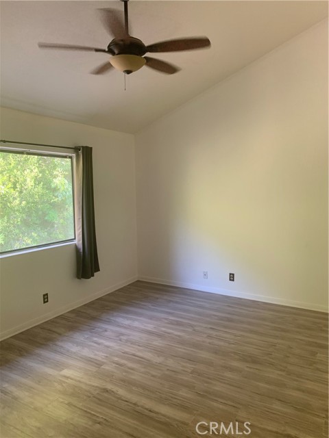 5246 Calderon Road, Woodland Hills CA: https://media.crmls.org/medias/5fac0002-7400-4747-9de1-d2878c902c1e.jpg
