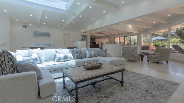 30421 Mirador Court, Laguna Niguel CA: https://media.crmls.org/medias/5fac80b3-35d9-452c-8f82-435230bfc9a8.jpg
