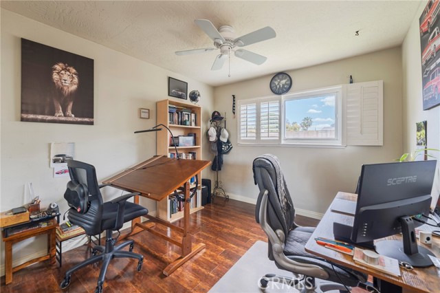 Detail Gallery Image 28 of 45 For 2219 S Elderberry Ave, Ontario,  CA 91762 - 4 Beds | 2 Baths