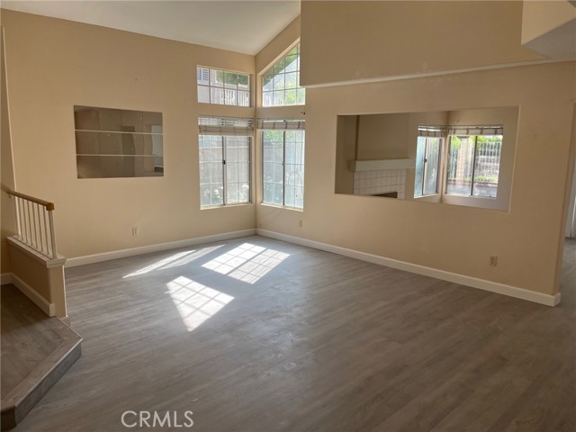 Detail Gallery Image 2 of 10 For 2117 Sun Ridge, Chino Hills,  CA 91709 - 3 Beds | 2/1 Baths