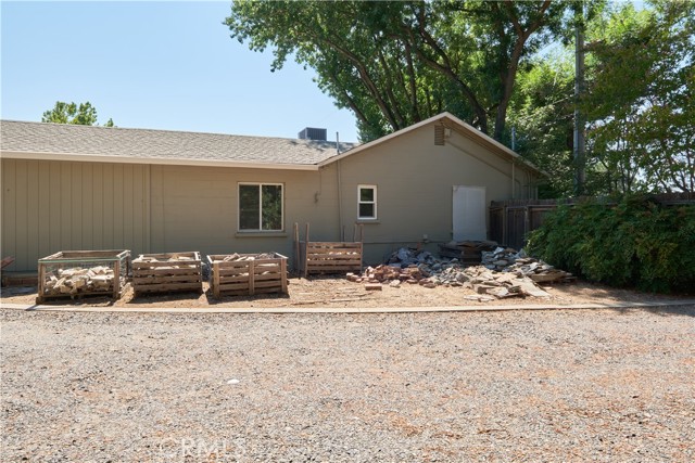 Detail Gallery Image 15 of 46 For 199 E Shasta Ave, Chico,  CA 95973 - 2 Beds | –/2 Baths