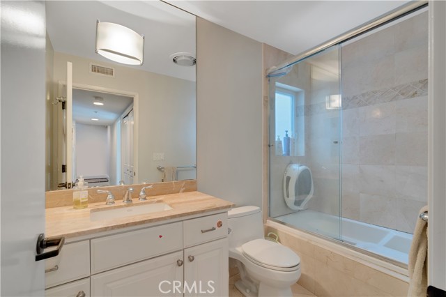 Detail Gallery Image 37 of 65 For 1419 Monterey, Hermosa Beach,  CA 90254 - 3 Beds | 2/1 Baths