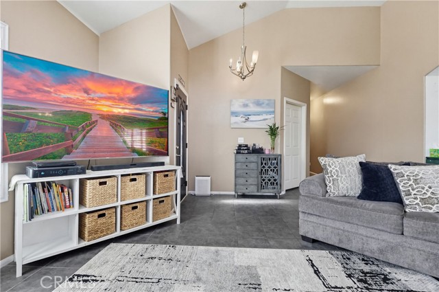Detail Gallery Image 10 of 55 For 7735 Ridgeview, Whittier,  CA 90606 - 4 Beds | 2 Baths