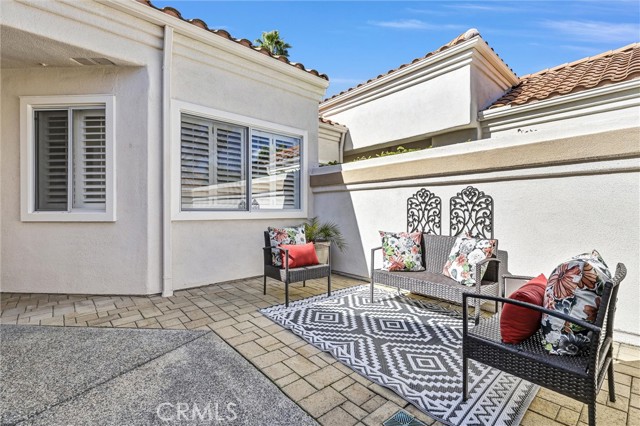 Detail Gallery Image 2 of 39 For 21531 Paseo Palmetto, Mission Viejo,  CA 92692 - 2 Beds | 2 Baths