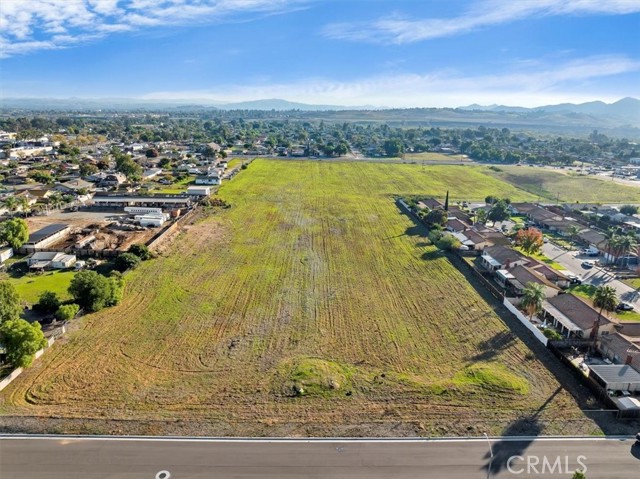 Detail Gallery Image 10 of 15 For 9061 Limonite, Jurupa Valley,  CA 92509 - – Beds | – Baths