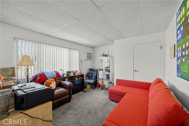 Detail Gallery Image 17 of 42 For 22337 Los Tigres Dr, Saugus,  CA 91350 - 3 Beds | 1/1 Baths