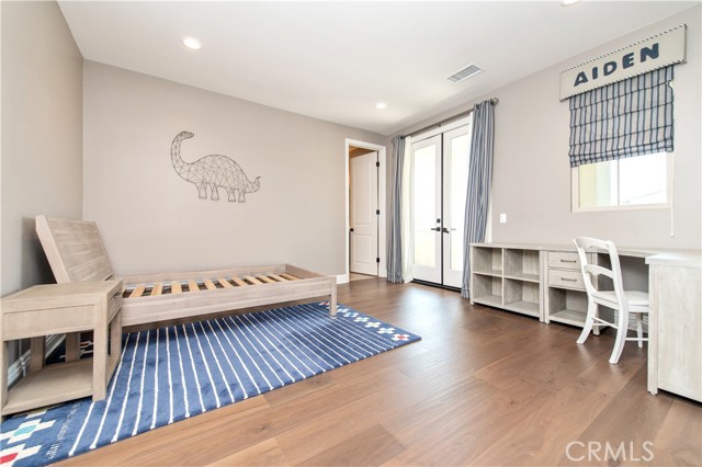 Detail Gallery Image 35 of 57 For 56 Dunmore, Irvine,  CA 92620 - 5 Beds | 5/1 Baths