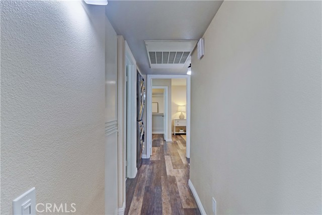 Detail Gallery Image 16 of 44 For 3605 E Anaheim St #102,  Long Beach,  CA 90804 - 2 Beds | 2 Baths