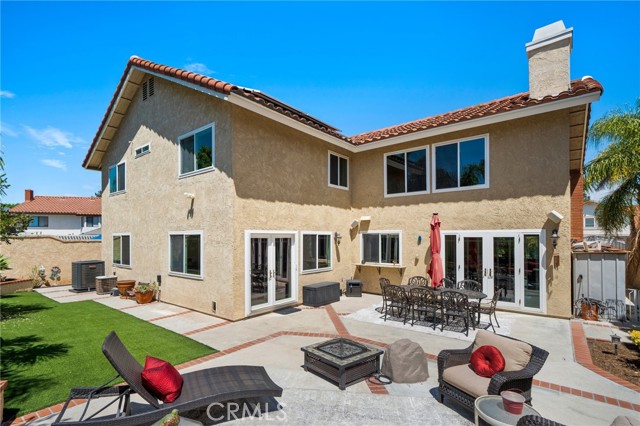 21291 Calle Recreo, Lake Forest CA: https://media.crmls.org/medias/5fb286d0-871a-4208-b1af-2e395a773d39.jpg