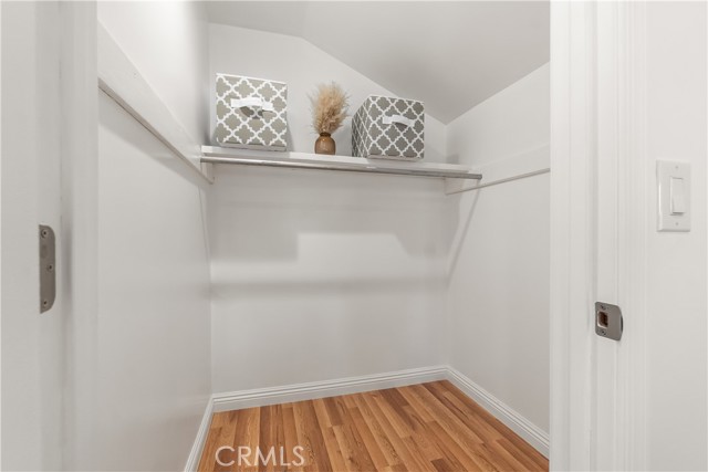 Detail Gallery Image 30 of 41 For 1330 W 48th St, Los Angeles,  CA 90037 - 4 Beds | 3/1 Baths