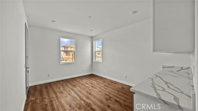 Image 16 of 49 For 14424 Buvan Ct