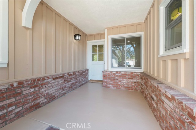7506 Wystone Avenue photo 3