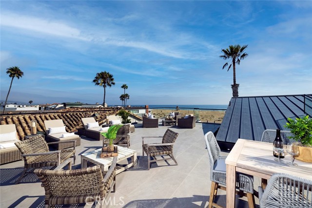 1350 Oceanfront, Newport Beach, California 92661, 5 Bedrooms Bedrooms, ,5 BathroomsBathrooms,Residential Purchase,For Sale,Oceanfront,OC21177909