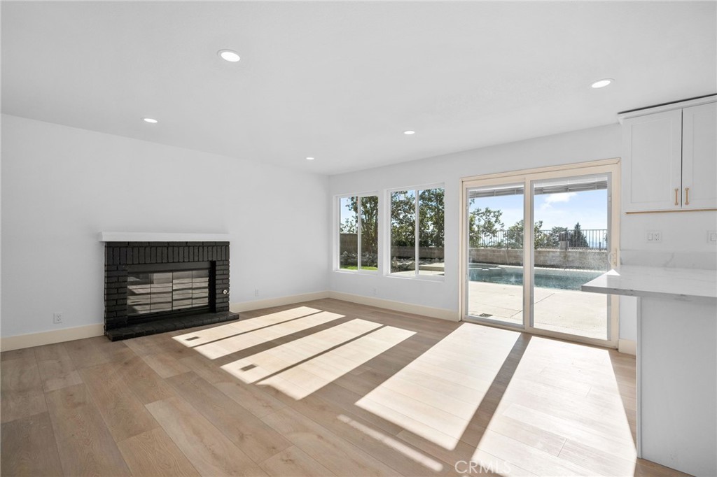 MLS #CV25270574 image #12