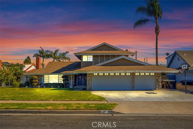 612 S Vicki Ln, Anaheim, CA 92804