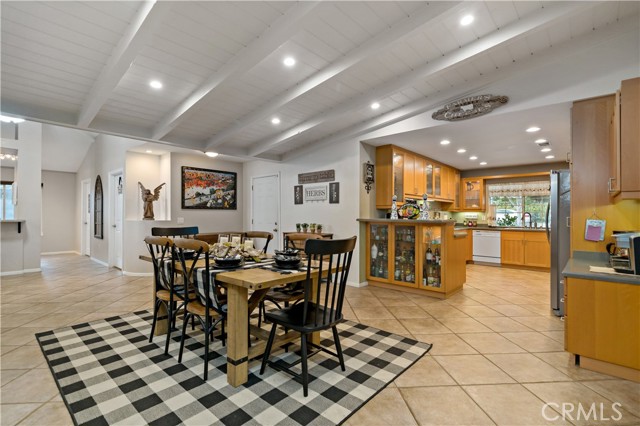 8967 Citation Court, Rancho Cucamonga CA: https://media.crmls.org/medias/5fb4ad37-bc71-46d2-9cef-9f11fef9d645.jpg