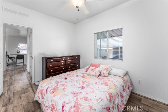 Detail Gallery Image 13 of 17 For 8086 Mission Blvd #11,  Jurupa Valley,  CA 92509 - 2 Beds | 2 Baths
