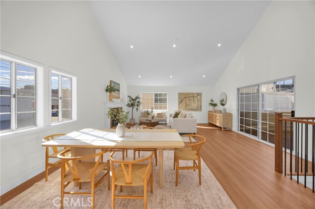 Detail Gallery Image 4 of 30 For 2707 Mathews Ave a,  Redondo Beach,  CA 90278 - 3 Beds | 2/1 Baths