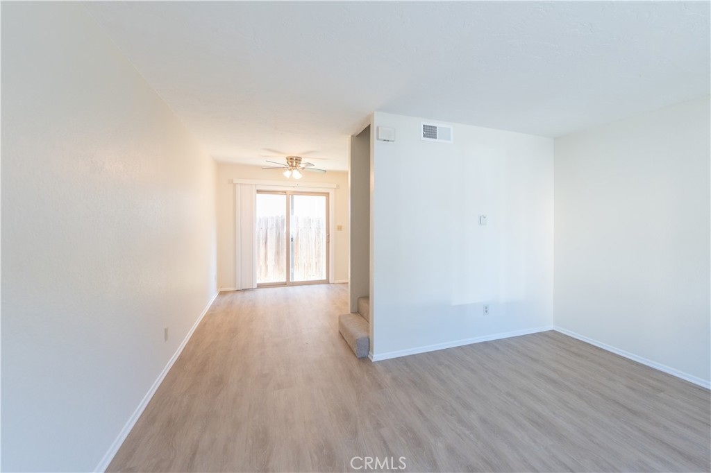 MLS #OC26155849 image #4