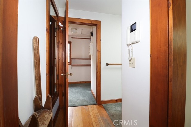 Detail Gallery Image 17 of 36 For 9860 Yoakum Dr, Beverly Hills,  CA 90210 - 1 Beds | 2 Baths