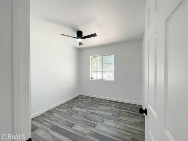 10779 Begonia Street, Adelanto CA: https://media.crmls.org/medias/5fb58922-129a-43ca-b5f3-63e98624929b.jpg