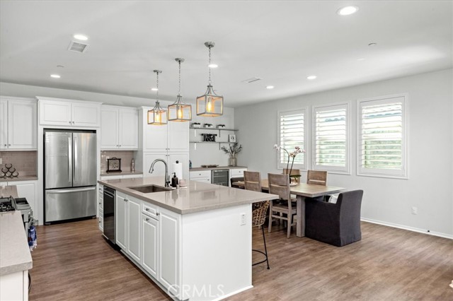 722 Gemstone Drive, San Marcos CA: https://media.crmls.org/medias/5fb5c19a-36f7-40dd-b5a4-b08303eb9087.jpg
