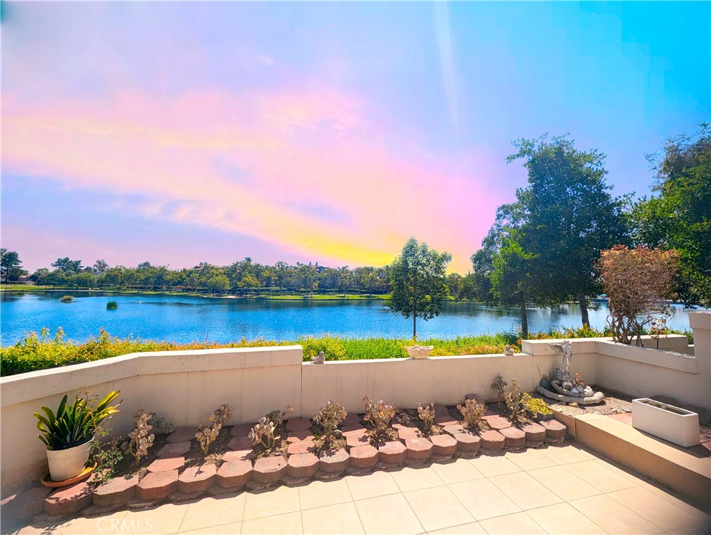 63 Brisa Del Lago