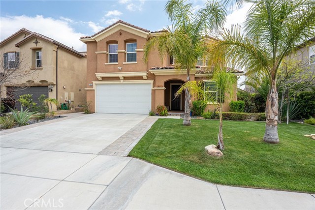 19512 Griffith Drive, Saugus CA: https://media.crmls.org/medias/5fb6c327-827f-4efa-9d1b-1e0d32a559ec.jpg