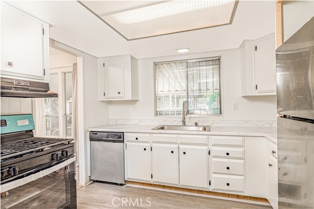 Detail Gallery Image 6 of 21 For 43703 Knight Ct, Hemet,  CA 92544 - 3 Beds | 2 Baths