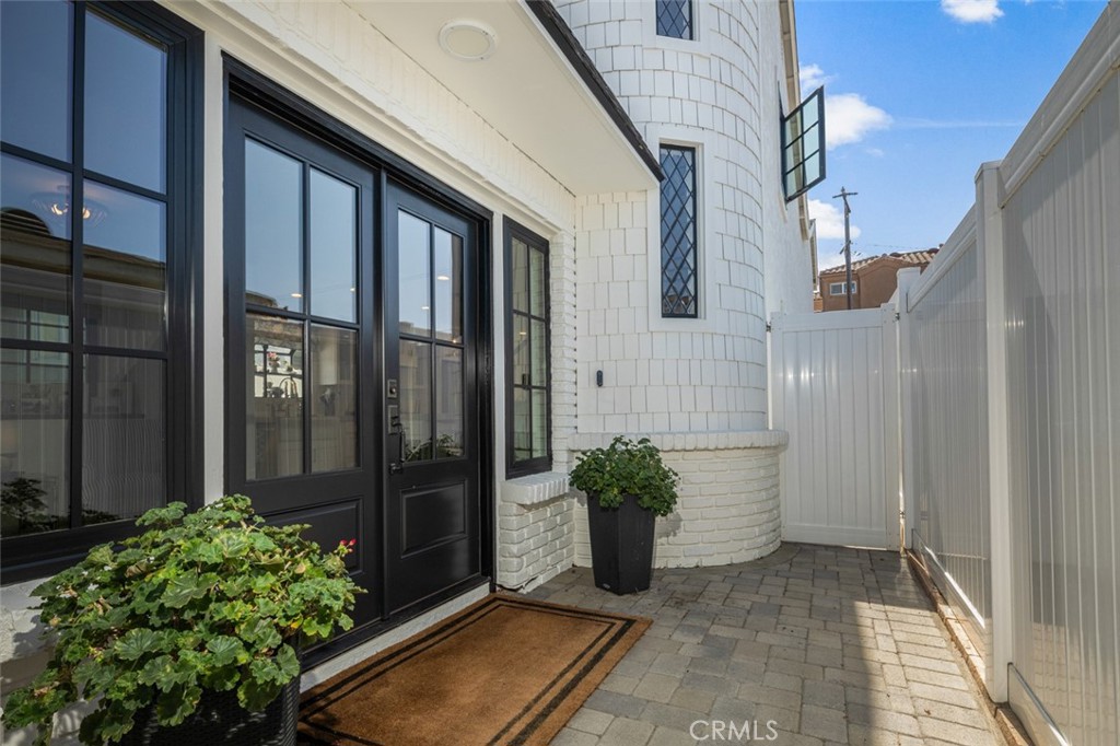 5fb98f91 8316 4ea1 A08a C22814083702