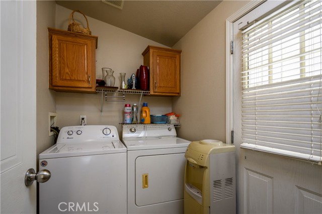 Detail Gallery Image 21 of 28 For 802 Roadrunner Way, Perris,  CA 92570 - 3 Beds | 2 Baths