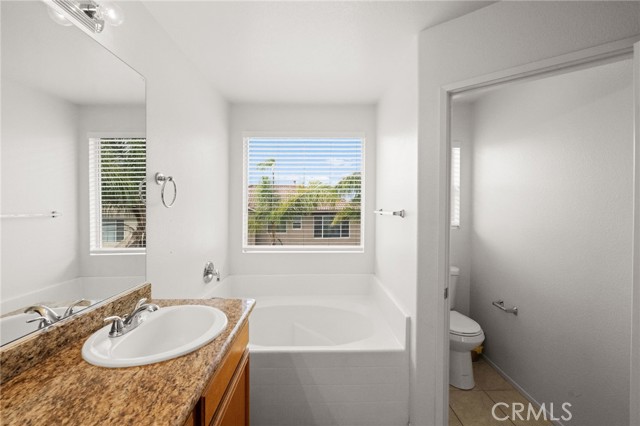 43195 Martina Court, Temecula CA: https://media.crmls.org/medias/5fbab6a7-2f44-4b6c-a0f4-af51afb95b36.jpg