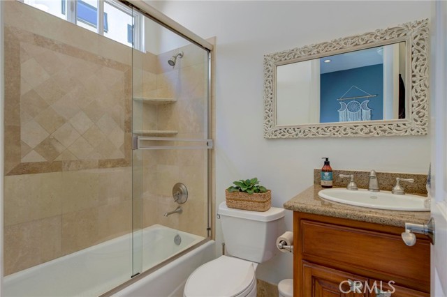 Detail Gallery Image 24 of 75 For 700 Avenue C, Redondo Beach,  CA 90277 - 5 Beds | 5/1 Baths