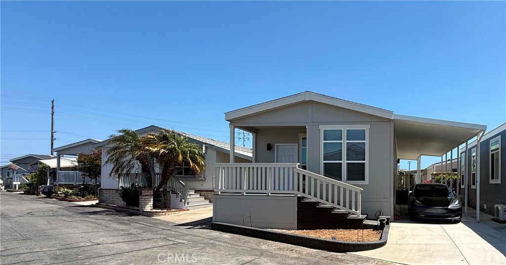 MLS #OC26164712 image #2
