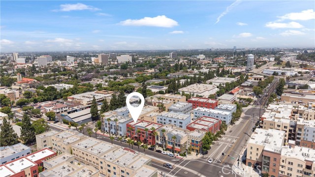919 E Santa Ana Boulevard, Santa Ana CA: https://media.crmls.org/medias/5fbd2ac3-a8d9-4c53-a06b-5b109a72788d.jpg