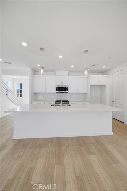 Detail Gallery Image 37 of 39 For 4852 Arroyo Run, Moorpark,  CA 93021 - 4 Beds | 3 Baths